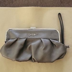 NWOT JESSICA SIMPSON  Brown Wristlet